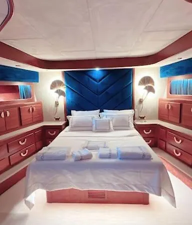 Private Yacht بودروم