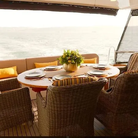 Private Yacht * بودروم