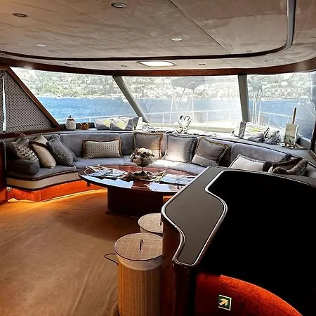 Private Yacht بودروم